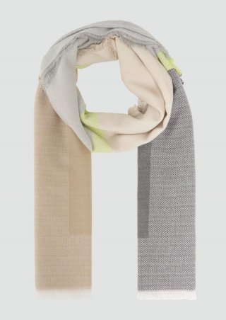 s.Oliver Jacquard-Tuch mit Love-Schriftzug - grau meliert s.Oliver Jacquard-Tuch mit Love-Schriftzug - grau meliert