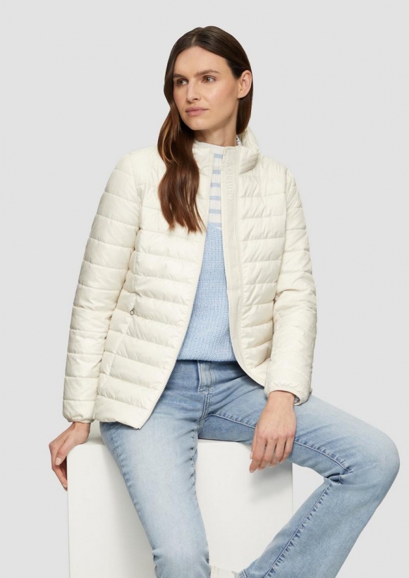 s.Oliver Leichte Steppjacke mit abnehmbarer Kapuze - wollweiß s.Oliver Leichte Steppjacke mit abnehmbarer Kapuze - wollweiß