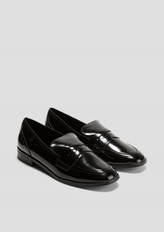 s.Oliver Zierliche Slipper aus Lederimitat - schwarz s.Oliver Zierliche Slipper aus Lederimitat - schwarz