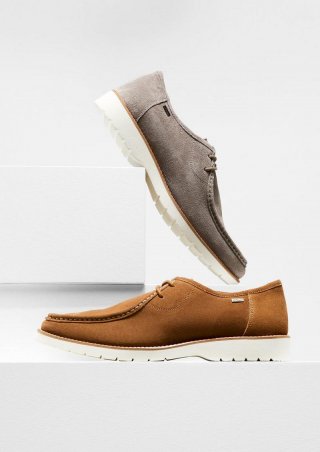 s.Oliver Slipper aus Leder mit Ziernähten - grau s.Oliver Slipper aus Leder mit Ziernähten - grau
