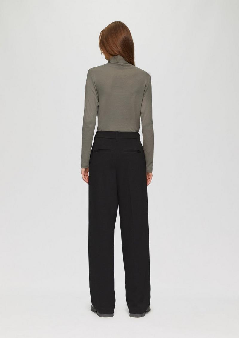 s.Oliver Elastisches Langarmshirt mit Rollkragen - karamell