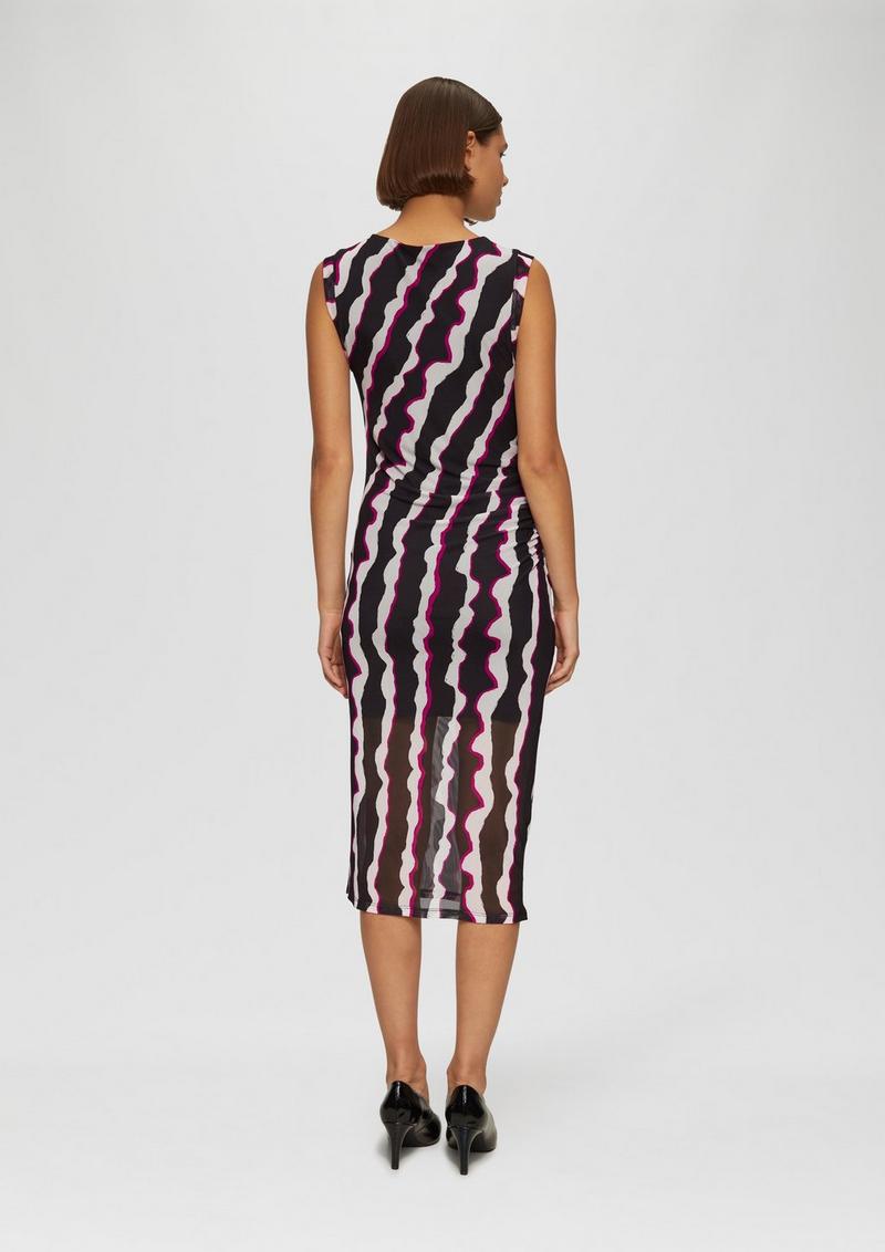 s.Oliver Gemustertes Mesh-Kleid mit seitlicher Raffung - schwarz