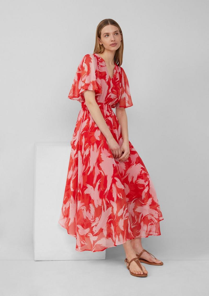 s.Oliver Maxikleid aus Chiffon mit gesmokter Taille - preiselbeere