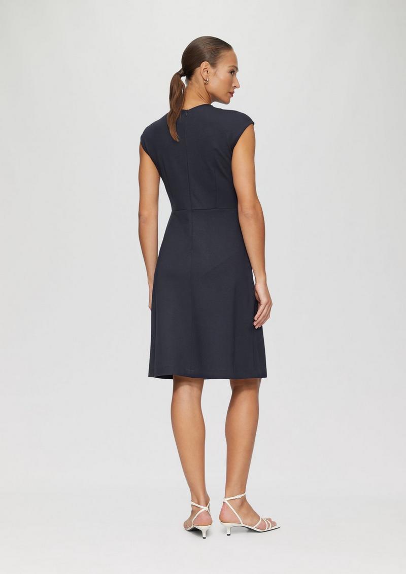 s.Oliver Etuikleid aus Interlock-Jersey - navy
