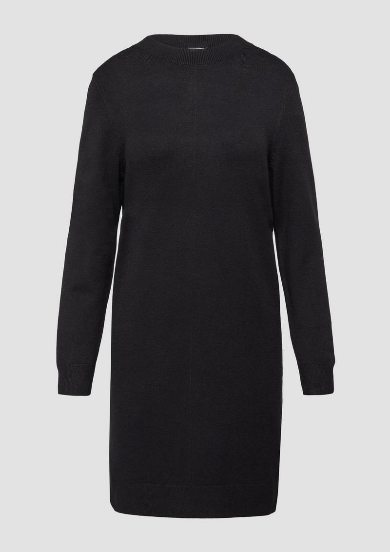 s.Oliver Feinstrickkleid mit Naht-Details - schwarz