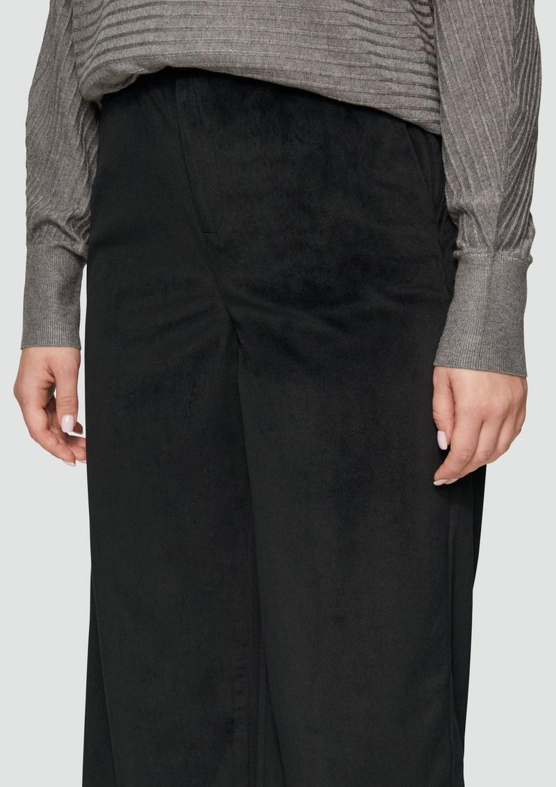 s.Oliver Wide-Leg-Hose aus Samt mit elastischem Bund - schwarz