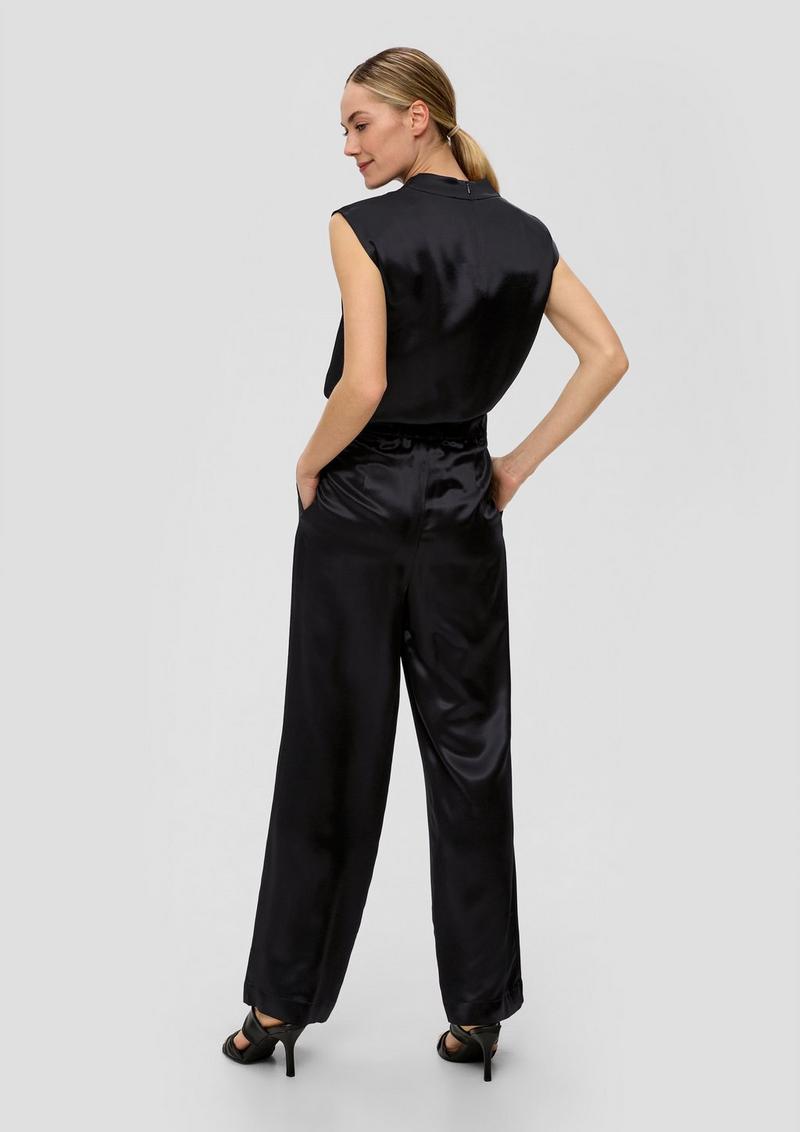 s.Oliver Regular: Weite Hose aus Satin - schwarz