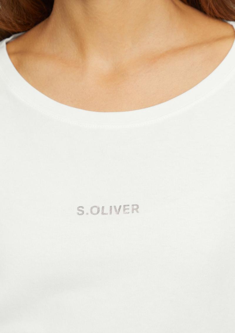 s.Oliver Elastisches T-Shirt mit Logo-Print - ecru
