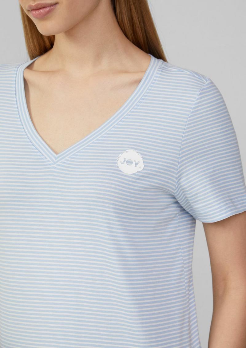 s.Oliver T-Shirt mit V-Ausschnitt und Print-Detail - hellblau
