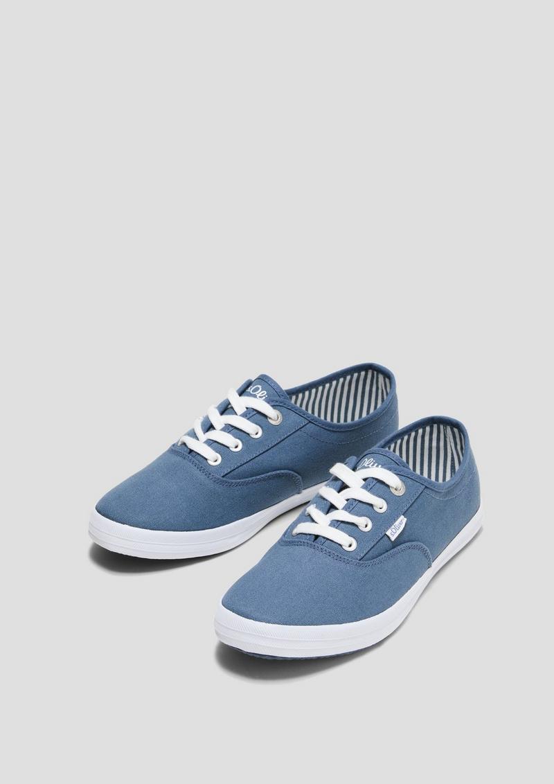 s.Oliver Schnürer im cleanen Look - blau
