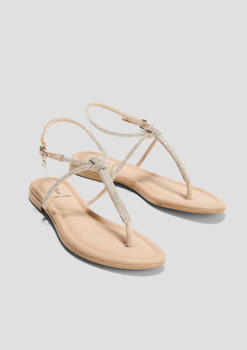 s.Oliver Riemchen-Sandalen mit Logo-Detail - beige