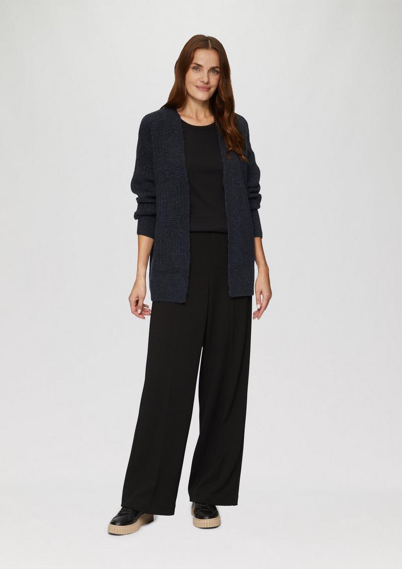 s.Oliver Flauschige Strickjacke in Oversize - navy