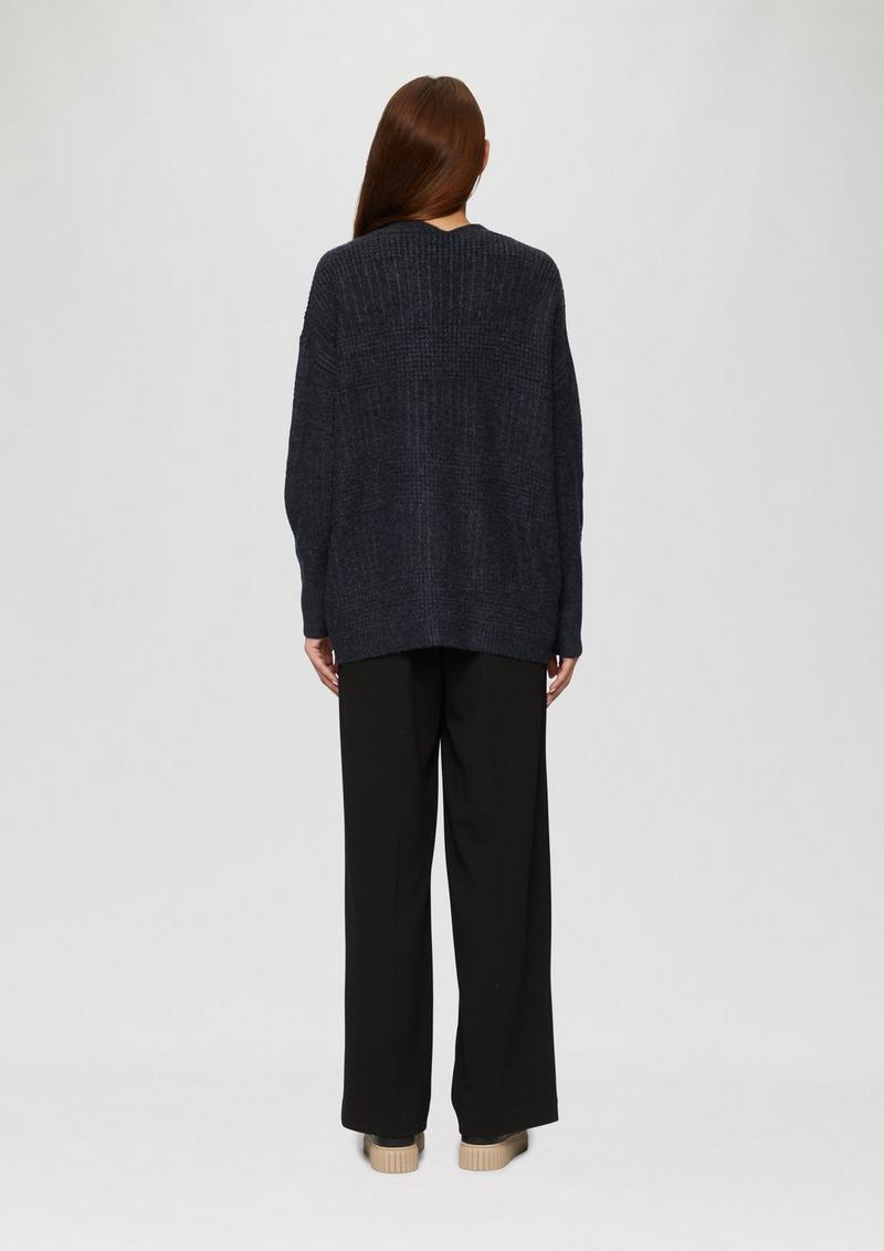 s.Oliver Flauschige Strickjacke in Oversize - navy