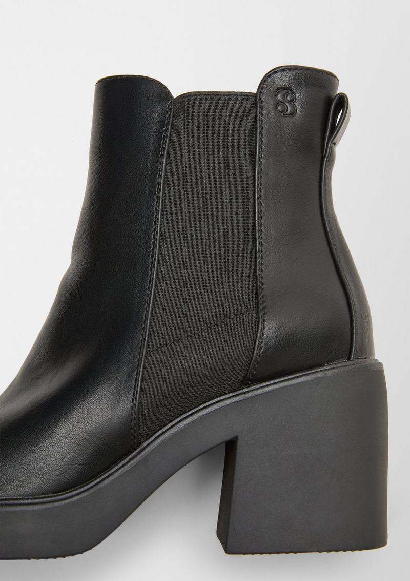 s.Oliver Stiefel mit Blockabsatz - schwarz