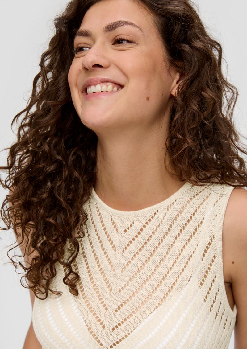 s.Oliver Top aus Ajourstrick - beige