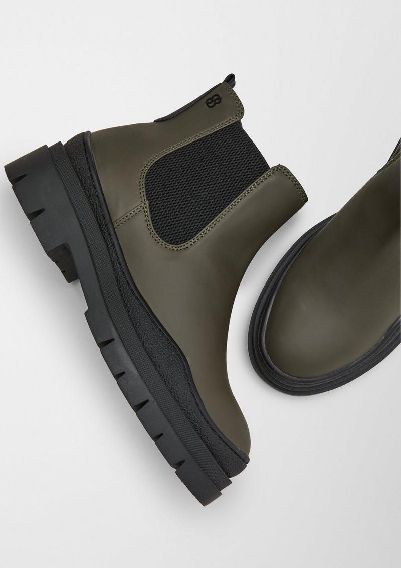 s.Oliver Stiefel in Leder-Optik - olivgrün