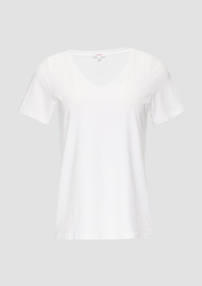 s.Oliver T-Shirt mit V-Ausschnitt - weiß