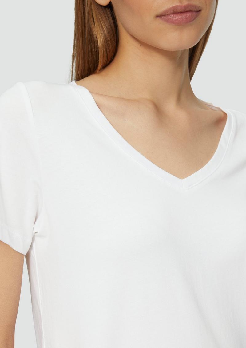 s.Oliver T-Shirt mit V-Ausschnitt - weiß
