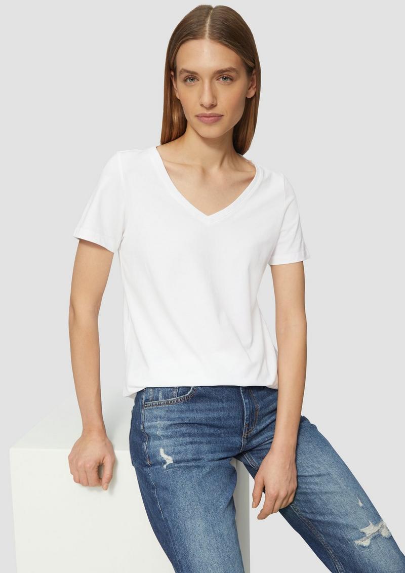s.Oliver T-Shirt mit V-Ausschnitt - weiß