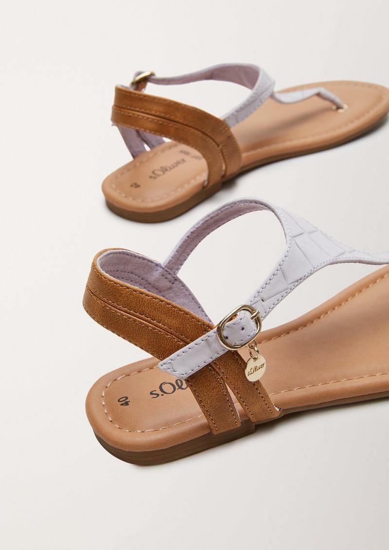 s.Oliver Sandalen in Leder-Optik - lavendel