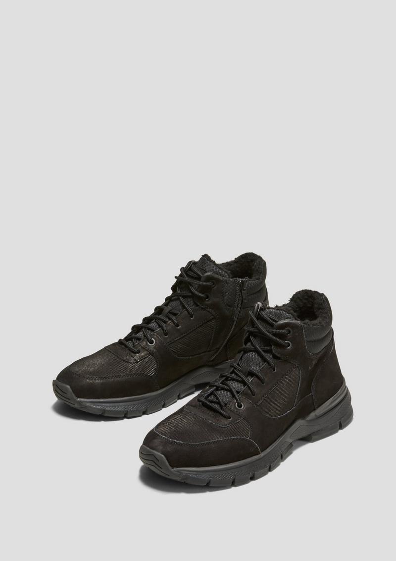 s.Oliver Stiefel in Sneaker-Optik - schwarz