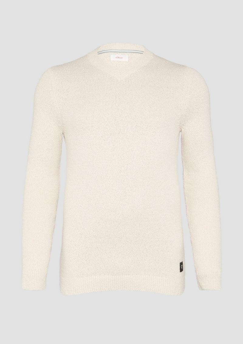 s.Oliver Strukturierter Baumwollpullover mit V-Ausschnitt - helles sand