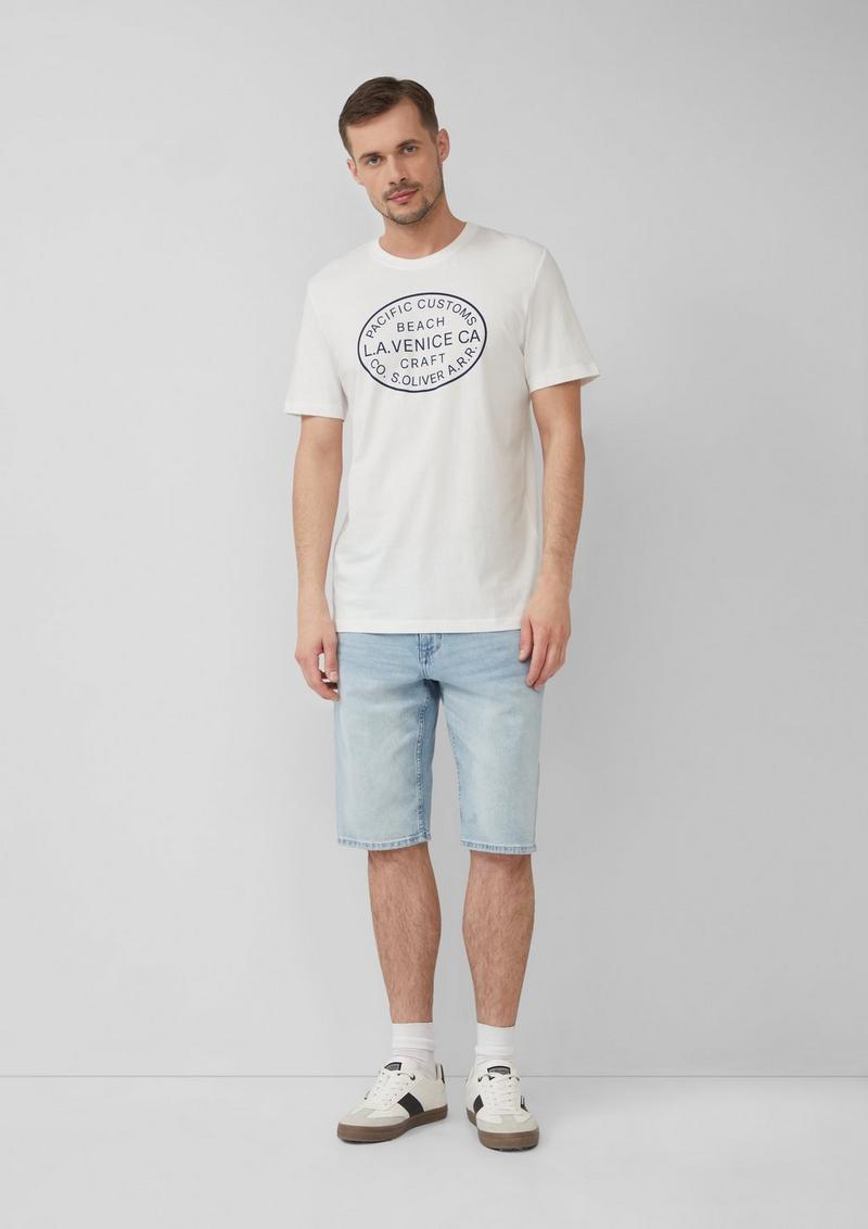 s.Oliver T-Shirt mit Crew Neck und Frontprint - weiß