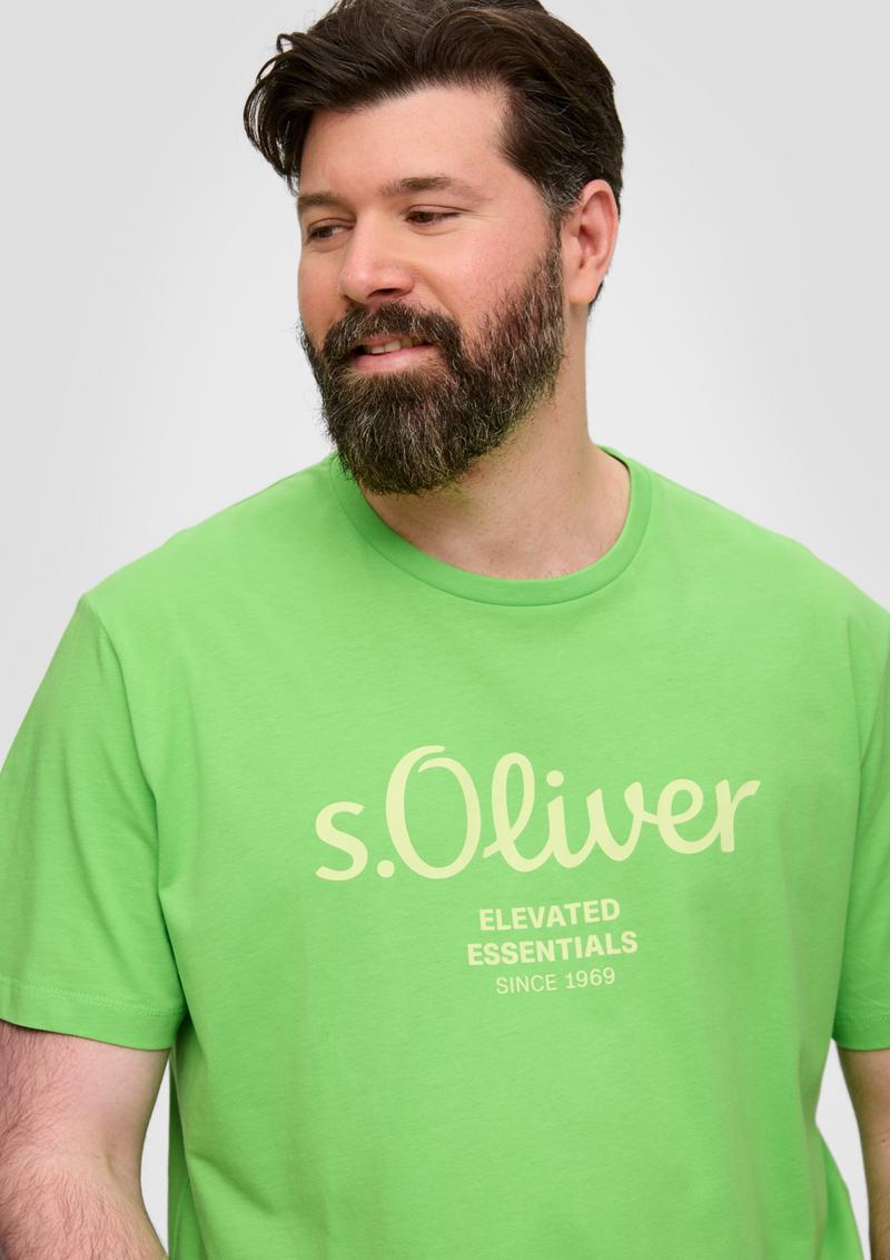 s.Oliver T-Shirt mit Label-Print - grün
