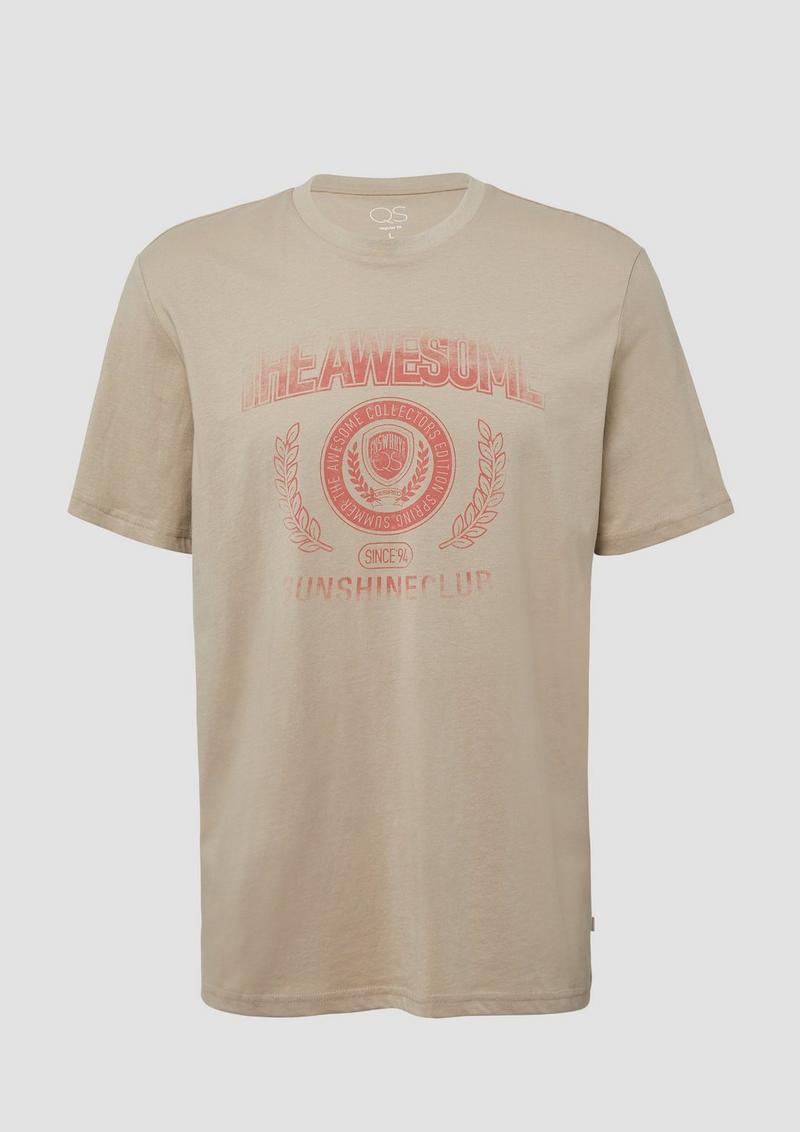 s.Oliver Basic T-Shirt mit platziertem Druck - helles beige