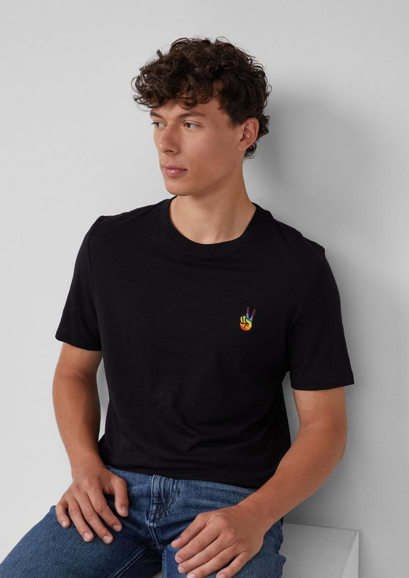 s.Oliver T-Shirt mit Pride-Motiv - schwarz