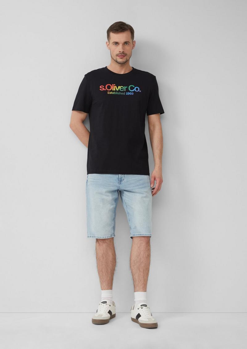 s.Oliver T-Shirt mit Pride-Motiv - schwarz