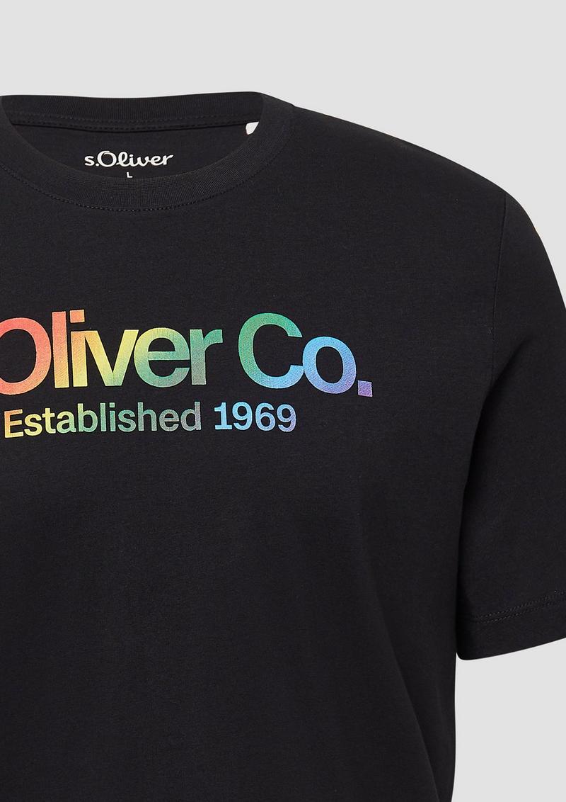 s.Oliver T-Shirt mit Pride-Motiv - schwarz