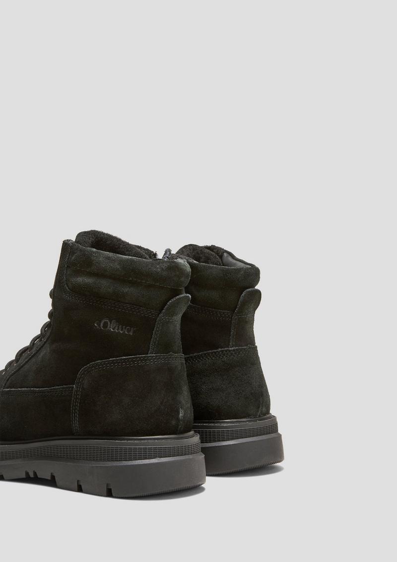 s.Oliver Gefütterte Boots aus Leder - schwarz
