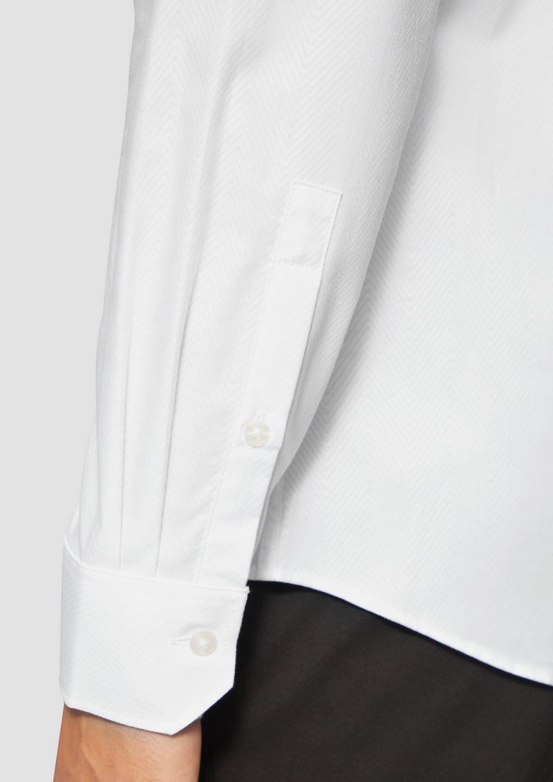 s.Oliver Tailored Fit: Elastisches Baumwollhemd mit Strukturmuster - weiß
