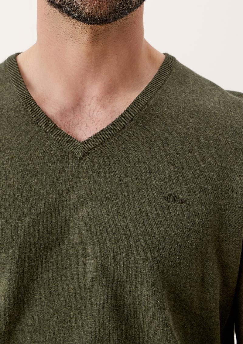 s.Oliver Feinstrickpulli mit V-Ausschnitt - olivgrün