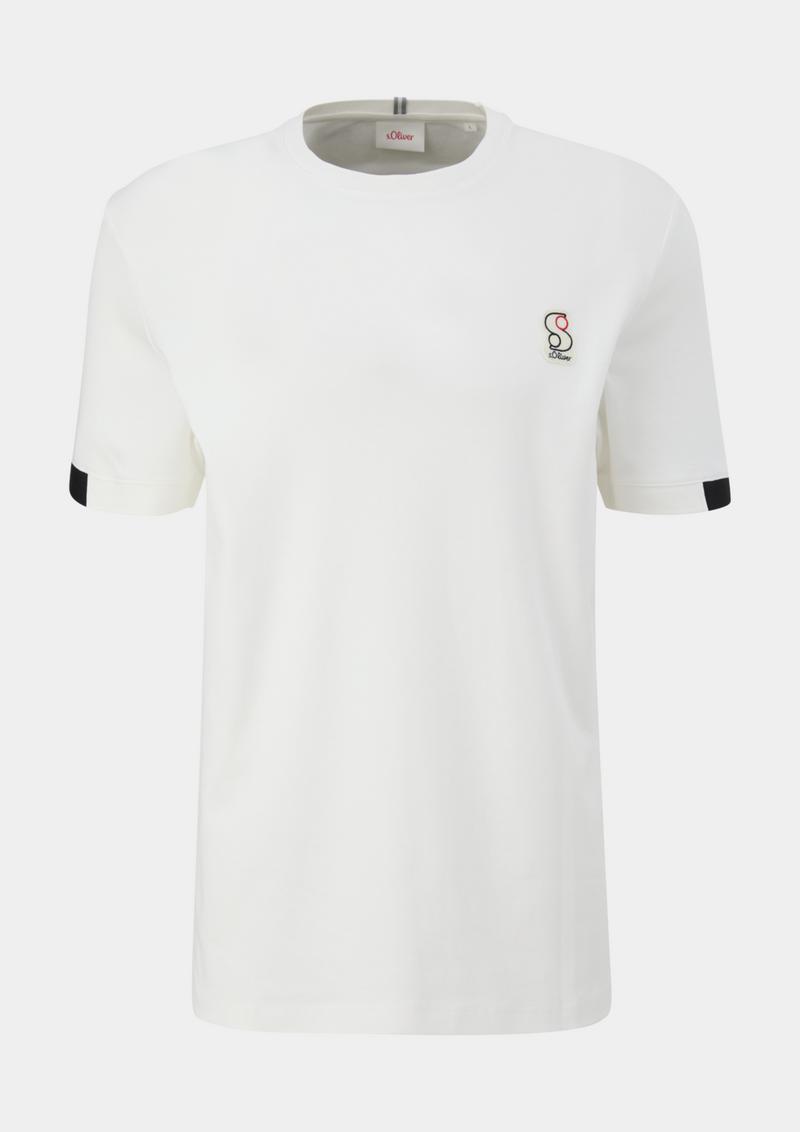 s.Oliver T-Shirt mit Labelpatch - weiß