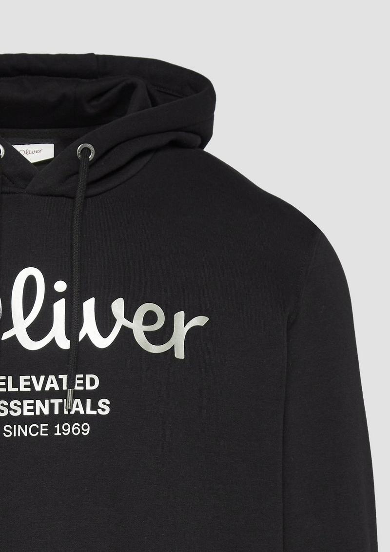 s.Oliver Hoodie mit Gold- oder Silber-Print - schwarz