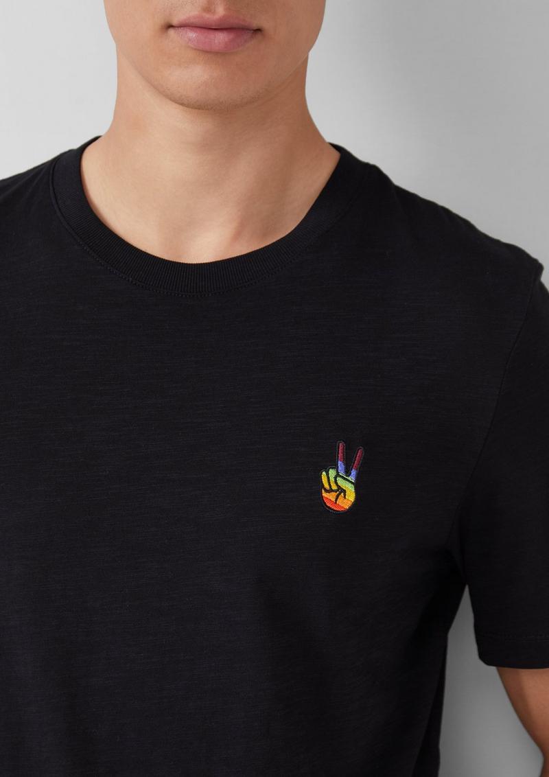 s.Oliver T-Shirt mit Pride-Motiv - schwarz