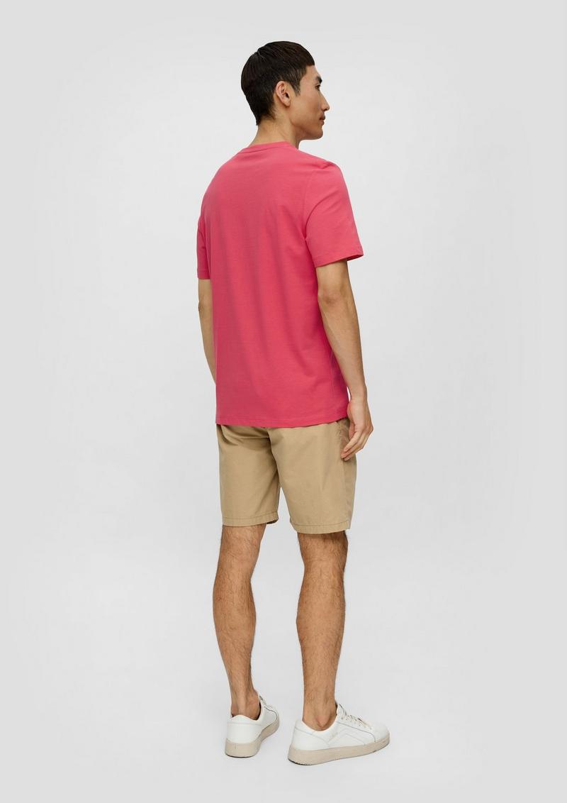 s.Oliver T-Shirt aus Baumwolle mit Label-Print - himbeere