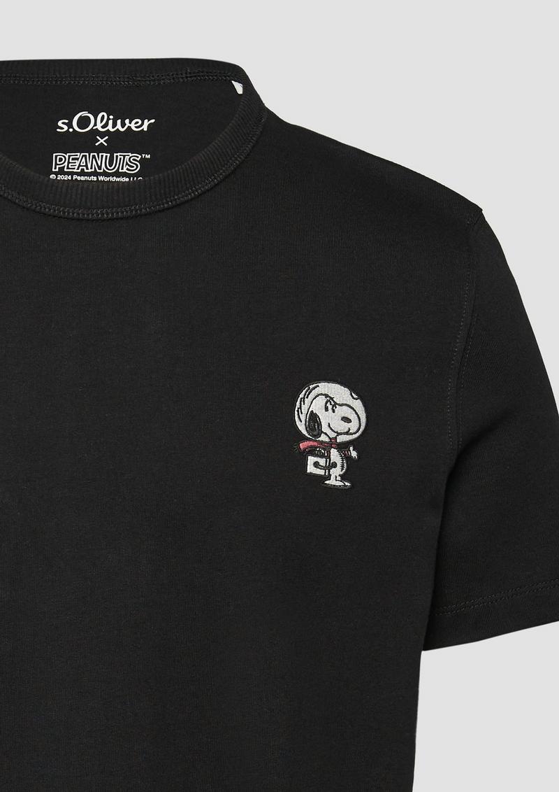 s.Oliver Baumwoll-T-Shirt mit Peanuts®-Stickerei - schwarz