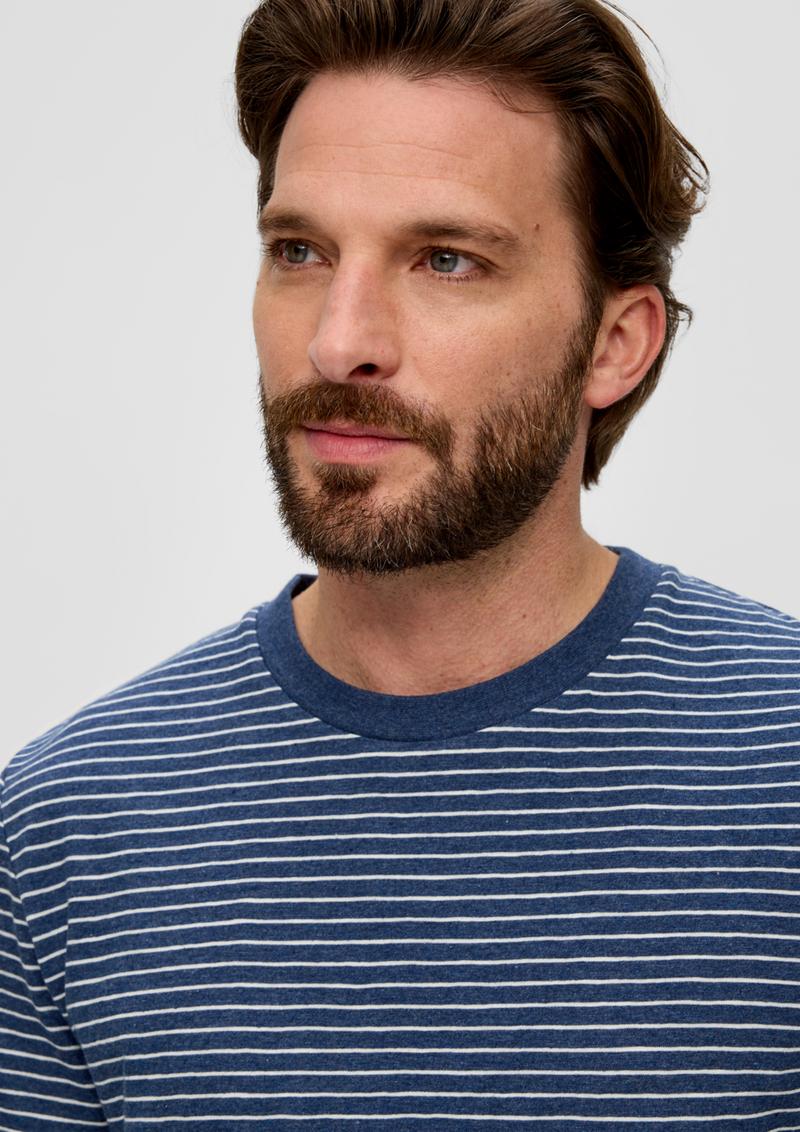 s.Oliver T-Shirt mit Rundhalsausschnitt - ozeanblau