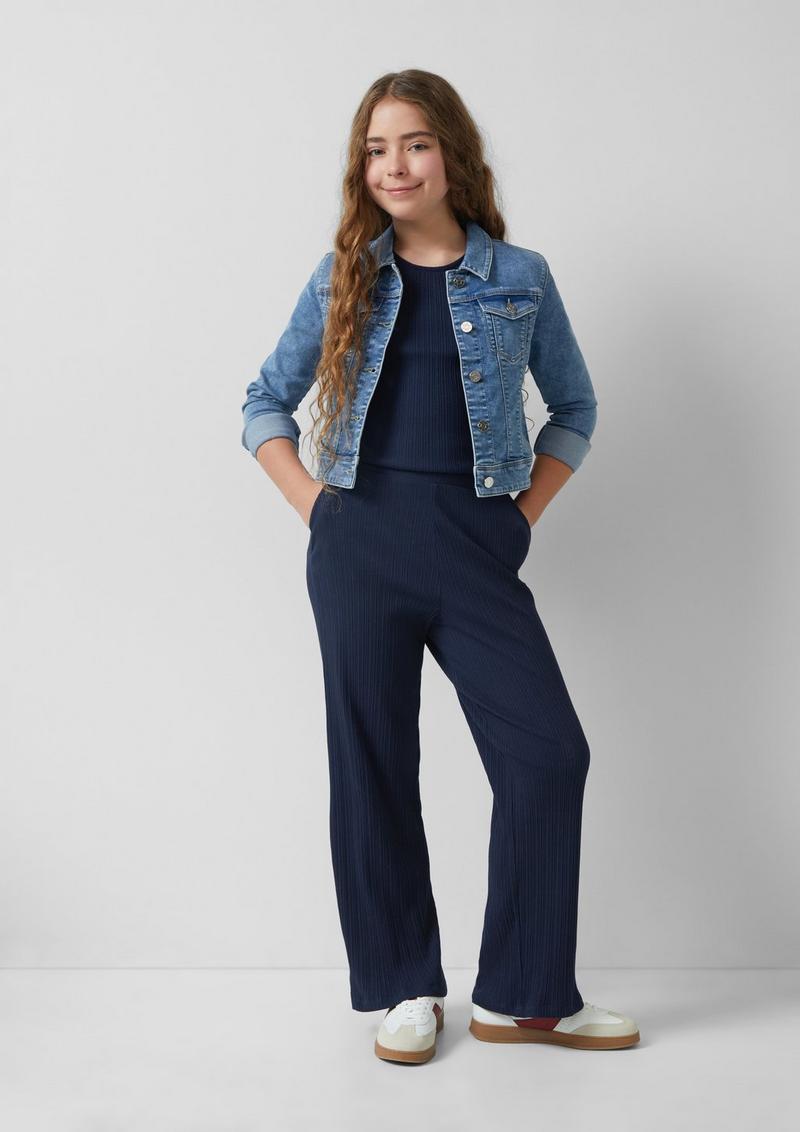 s.Oliver Elastisches Top aus Rippware mit Cut Out - navy