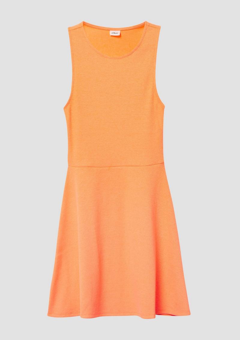 s.Oliver Ausgestelltes Kleid aus Rippware - hellorange