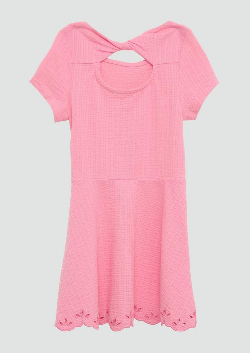 s.Oliver Strukturiertes Baumwollkleid mit Cut Out und Lochstickerei - pink