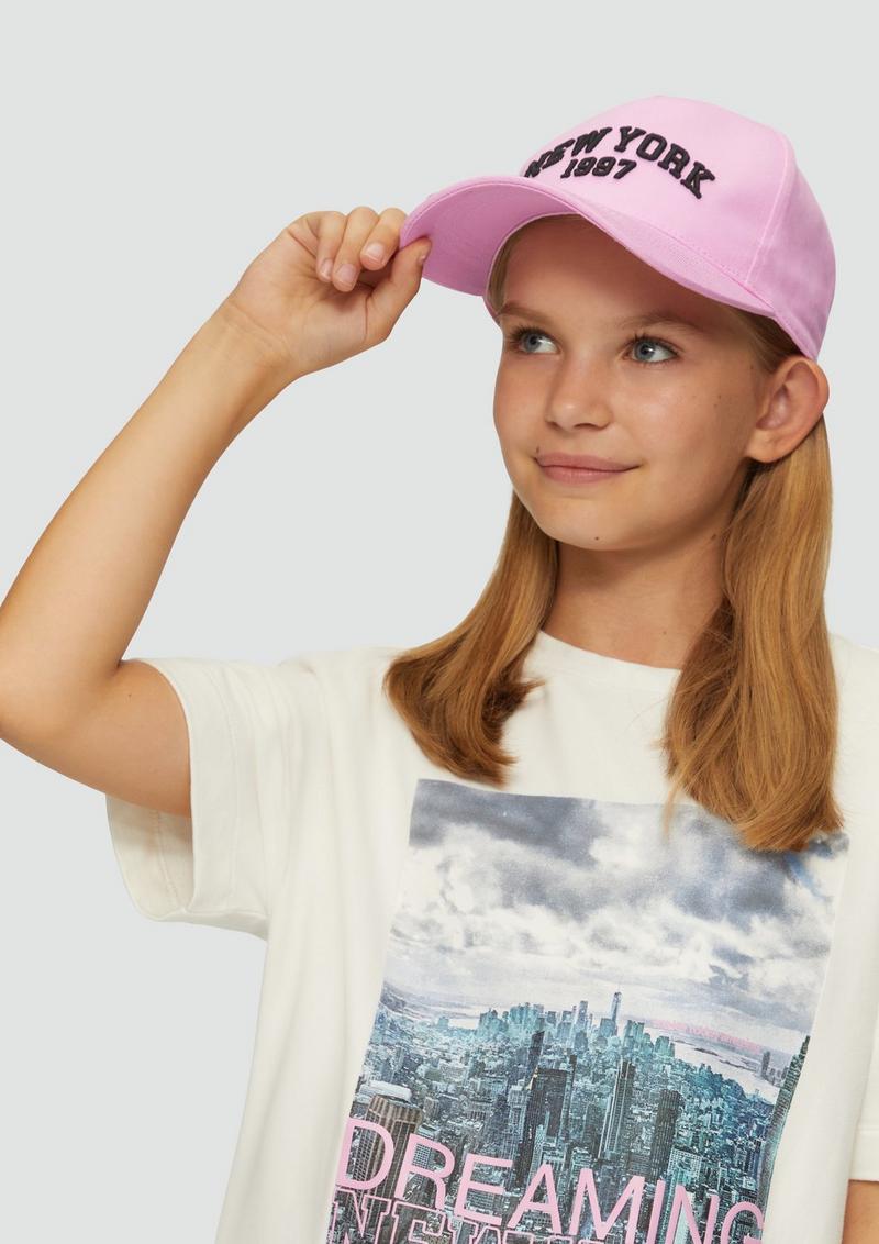 s.Oliver Kappe mit Stickerei - rosa
