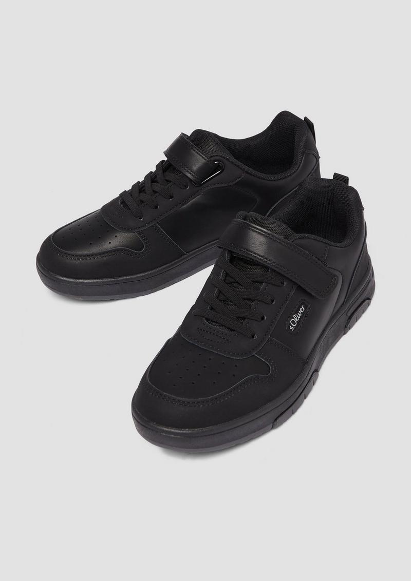 s.Oliver Sneaker mit Klett-Detail - schwarz