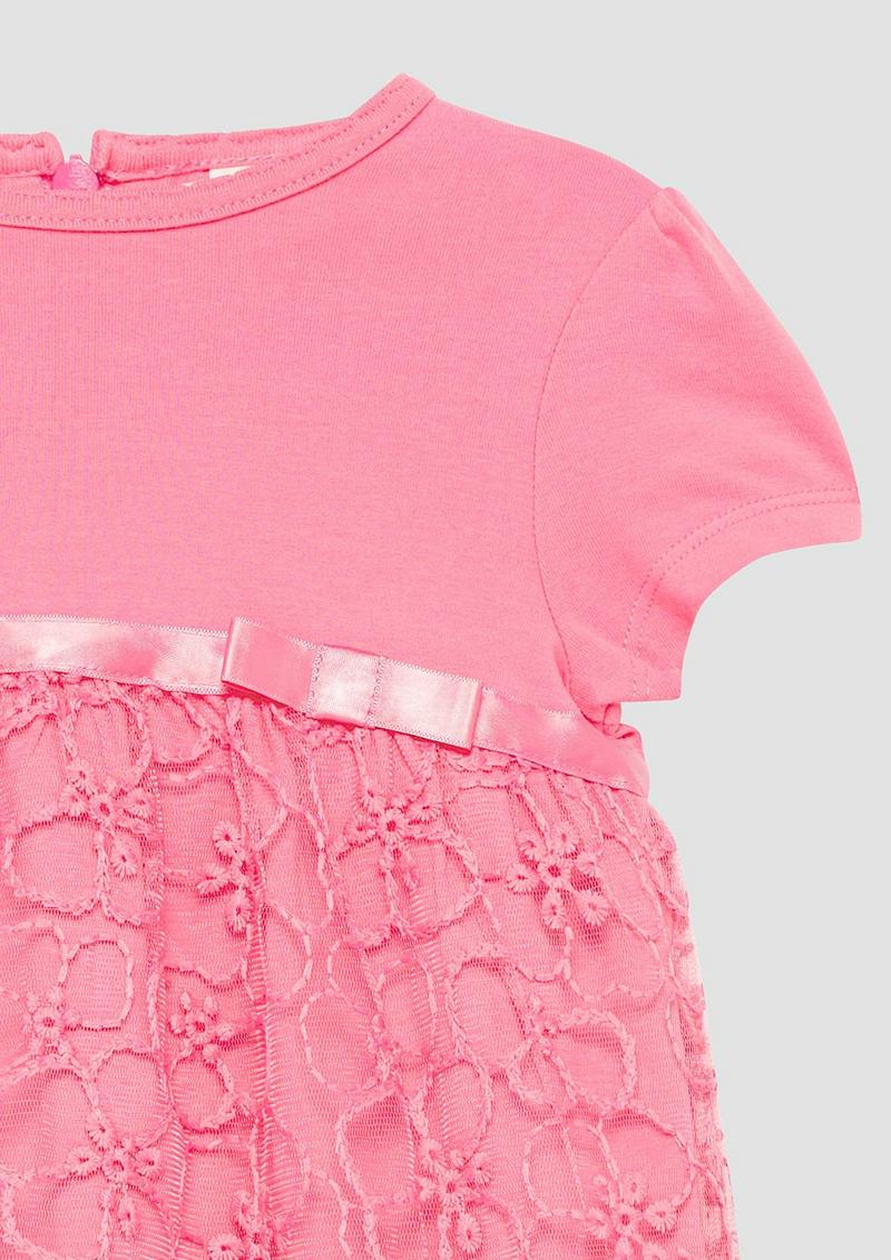 s.Oliver Ausgestelltes Kleid mit Puffärmeln und floralem Muster - pink