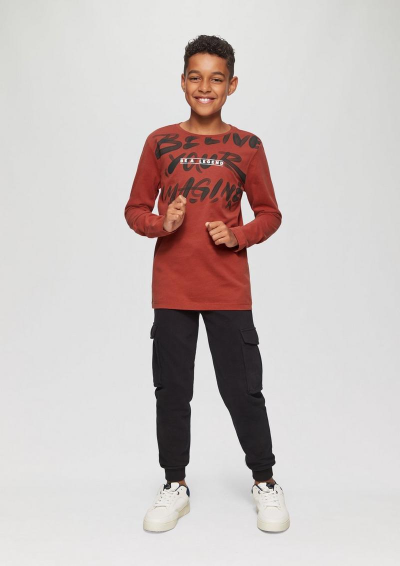 s.Oliver Longsleeve mit modischem Frontprint - rubinrot